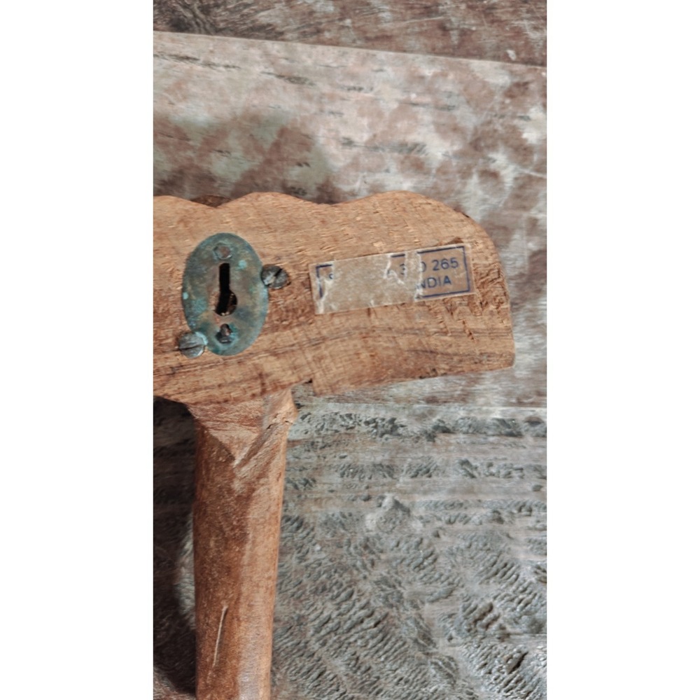 VINTAGE Hand Carved Wooden Elephant Wall Hook for Caps/Keys/Leashes Unique - Picture 6 of 6
